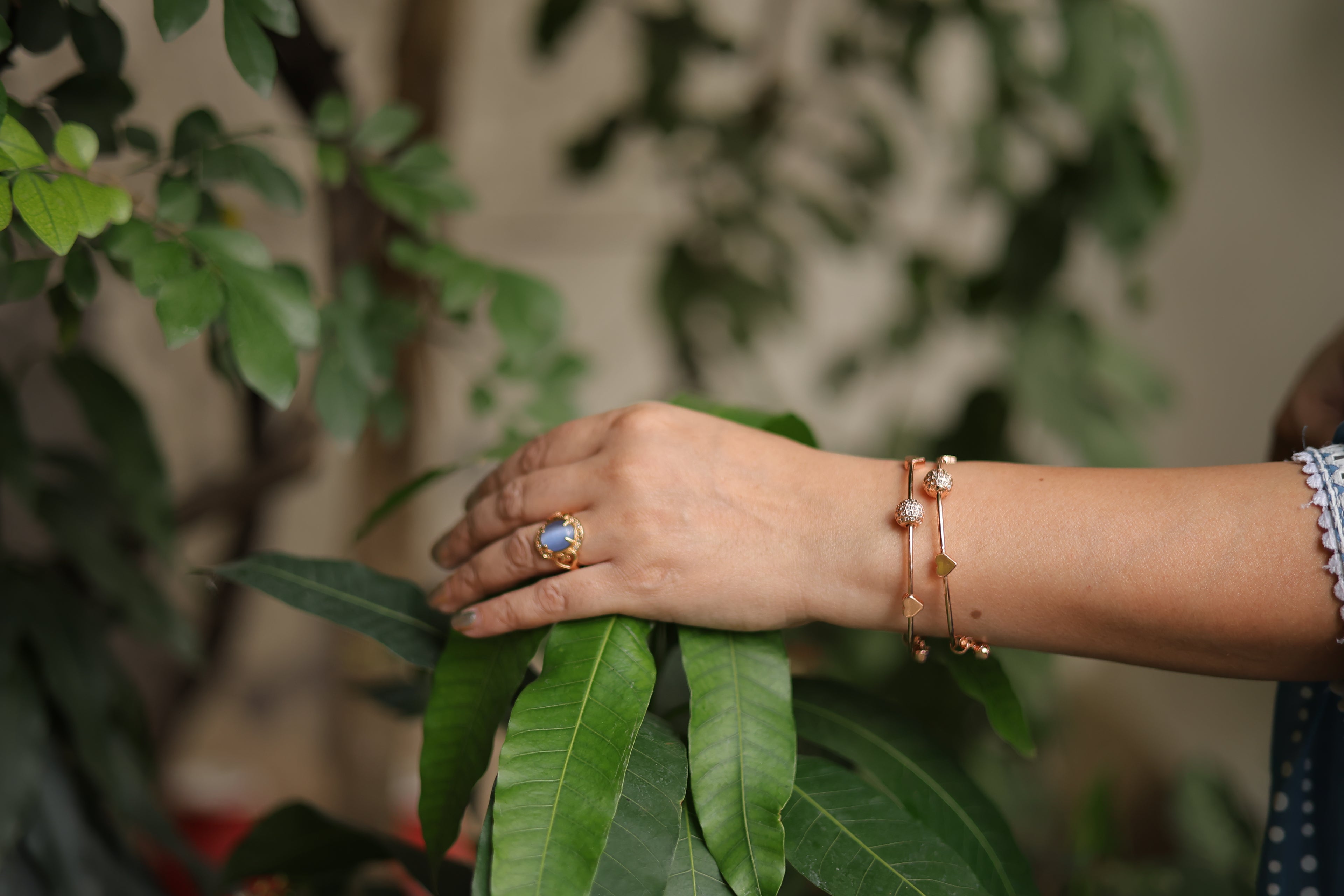 Glimmering Love bangles